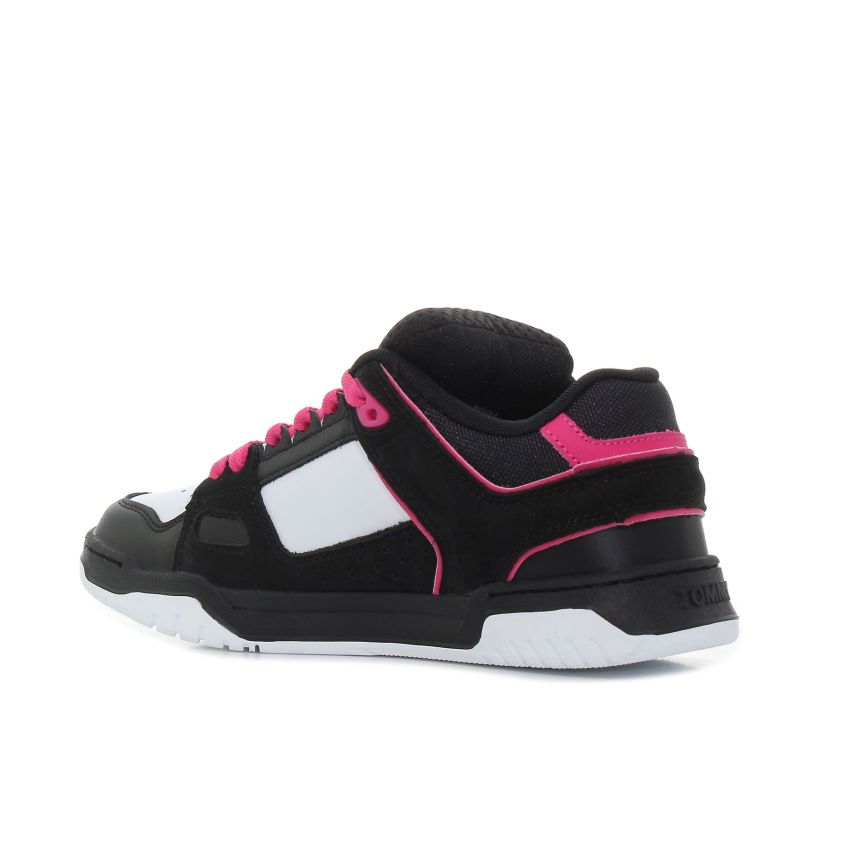 Tommy - Hilfiger Wmn Skate Low EN0EN02053-0GJ fekete női utcai cipő sneaker