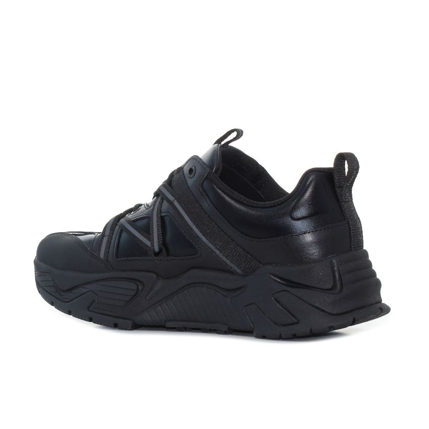Calvin - Klein Chunky Runner Vibram YM0YM00717-BEH fekete férfi utcai cipő fitnesz cipő