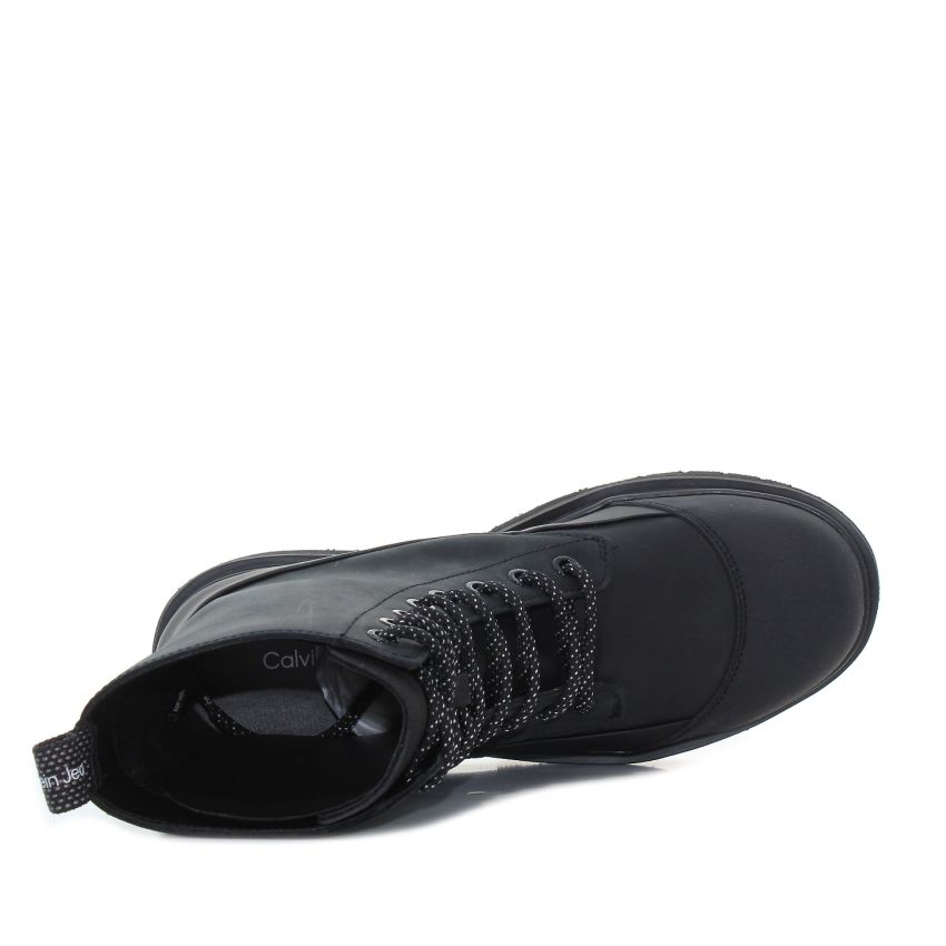 Calvin - Klein Chunky Combat Laceup Boot YW0YW01066-BEH fekete női csizma bakancs
