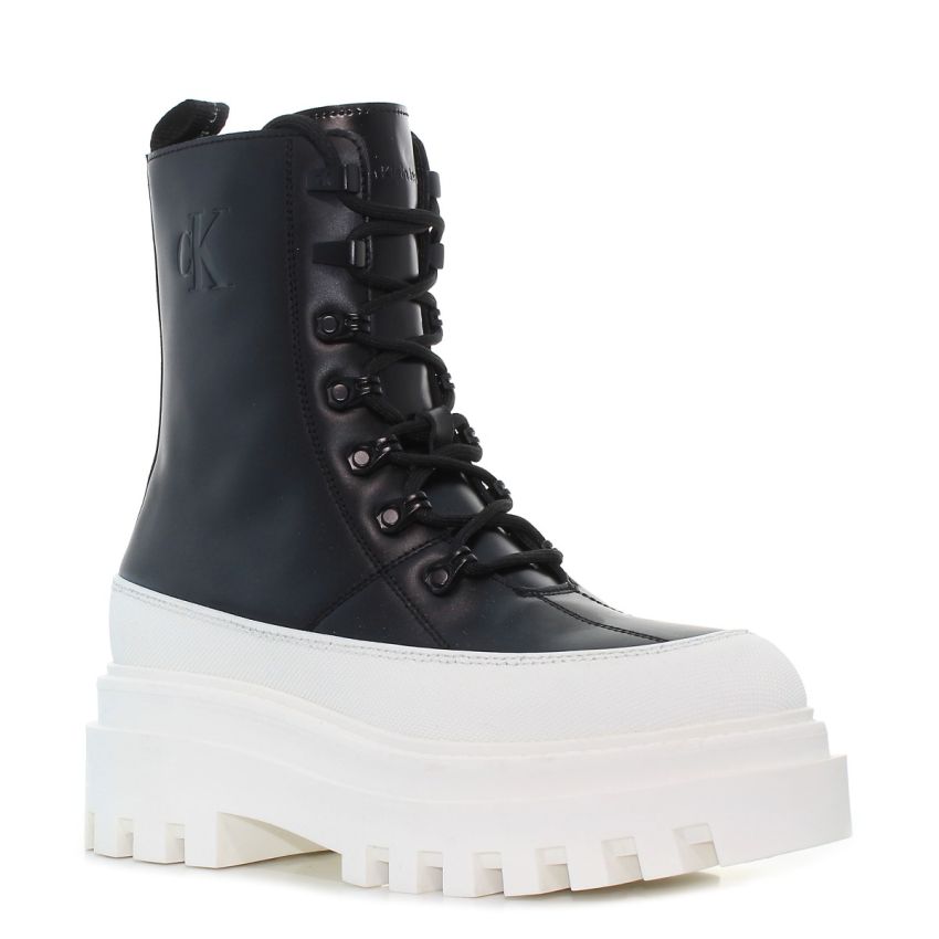 Calvin - Klein Flatform Lace Up YW0YW01110-BEH fekete női bakancs terepcipő