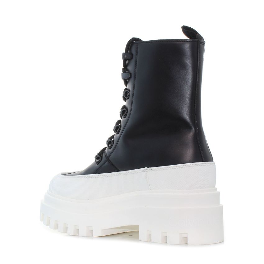 Calvin - Klein Flatform Lace Up YW0YW01110-BEH fekete női bakancs terepcipő